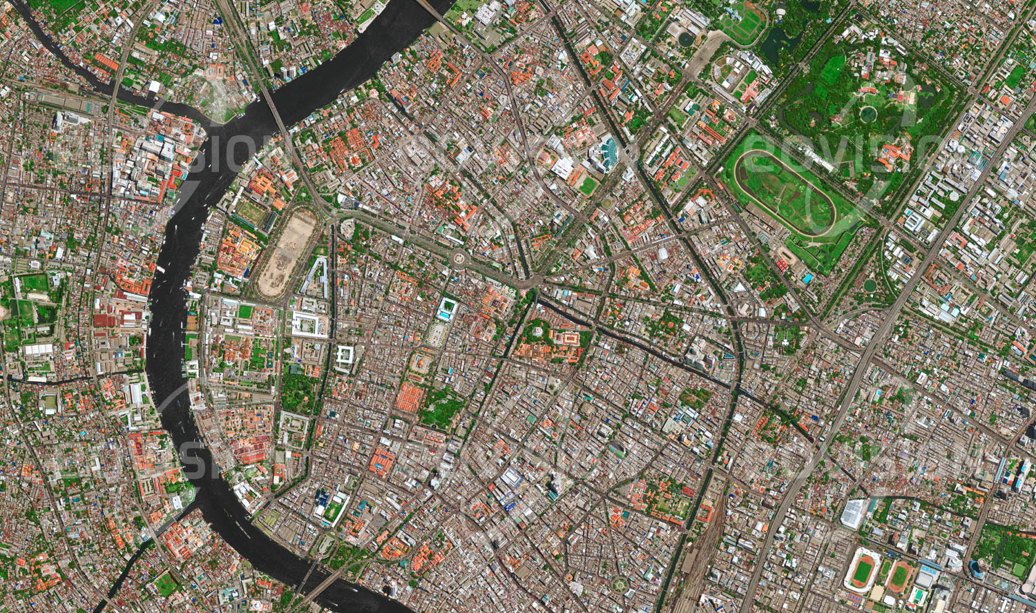 Das Satellitenbild 'BANGKOK, Thailand' ist dem Bildband "Human Footprint - Satellitenbilder dokumentieren menschliches Handeln" entnommen. Die am Chao Phraya gelegene Hauptstadt Thailands steht wie jede Megacity aufgrund starker Bevölkerungszunahme vor zahlreichen Herausforderungen.