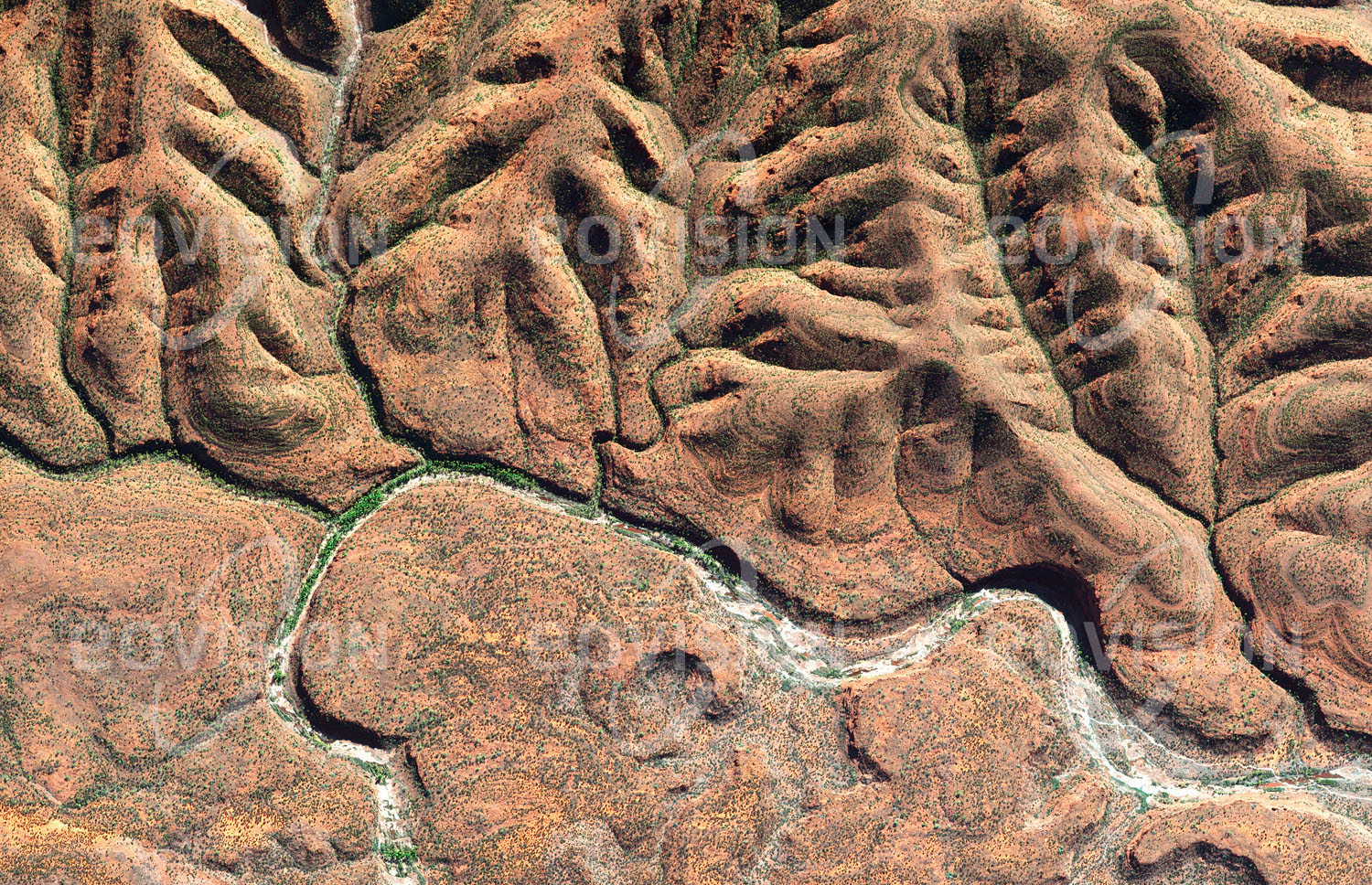 Das Satellitenbild 'PALM VALLEY, Australien' ist dem Bildband "Wüsten - Lebensraum der Extreme" entnommen. Zu diesem Bild gibt es keine Bildbeschreibung